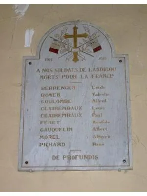 Plaque commémorative église 1914-1918 de Landigou