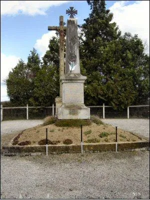 Monument aux morts de Neauphe-sur-Dive