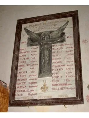 Plaque commémorative église 1914-1918 de Pervenchères
