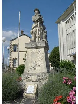 Monument aux morts de Rémalard