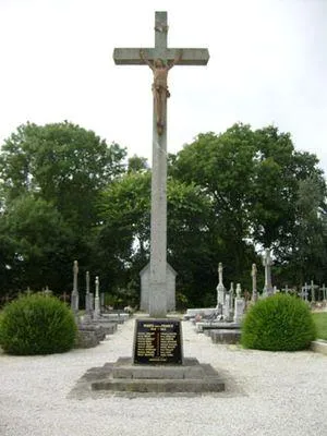 Monument aux morts de Ronfeugerai