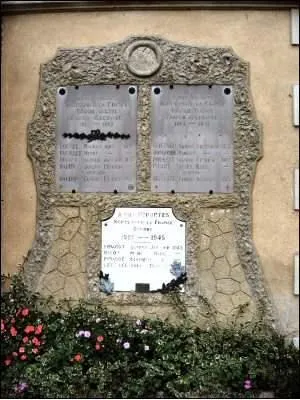 Monument aux morts de Saint-Agnan-sur-Sarthe
