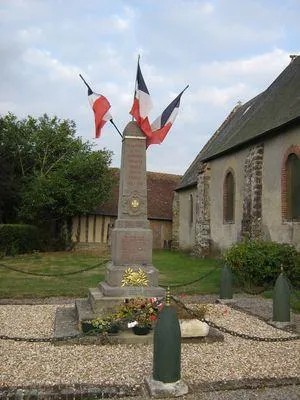 Monument aux Morts de Saint-Michel-la-Forêt à Saint-Michel-Tubœuf