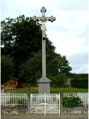 Monument aux morts de Ségrie-Fontaine