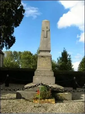 Monument aux morts de Semallé