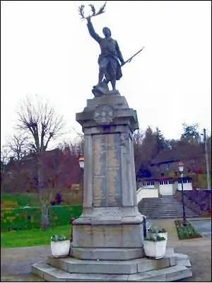 Monument aux Morts cantonal de Putanges-Pont-Écrepin