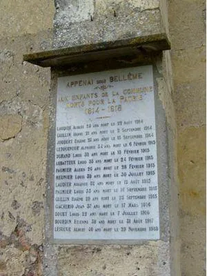 Plaque commémorative de l'église d'Appenai-sous-Bellême