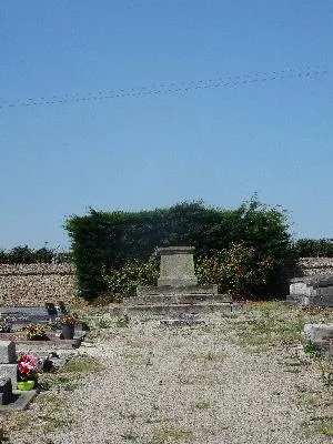 Calvaire du cimetière de Saint-Nicolas-de-Sommaire