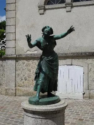 Statue de Bellême