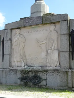 Monument aux Morts d'Argentan