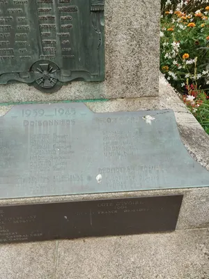 Monument aux Morts de Domfront-en-Poiraie