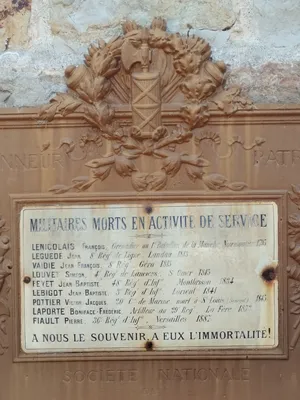 Plaque aux Morts du XIXe siècle à Rouellé