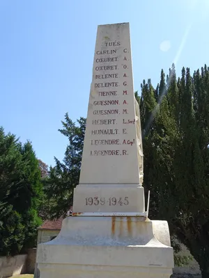 Monument aux Morts de Silly-en-Gouffern