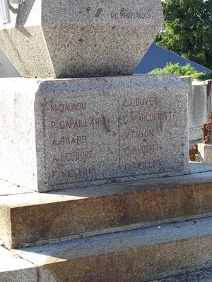 Monument aux Morts d'Ommoy