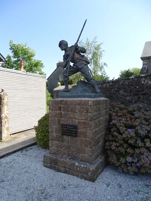 Mémorial aux Combattants des trois Générations à Saint-Bômer-les-Forges