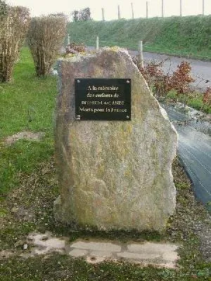 Monument aux Morts de Boissei-la-Lande