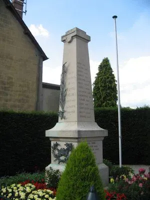 Monument aux morts de La Ferté-Frênel