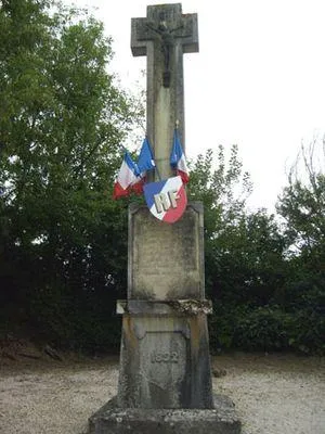 Monument aux morts de Ménil-Vin