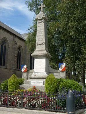 Monument aux morts de Saint-Georges-des-Groseillers