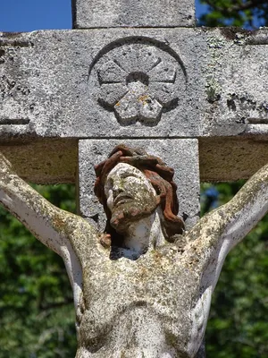 Croix du cimetière de Silly-en-Gouffern