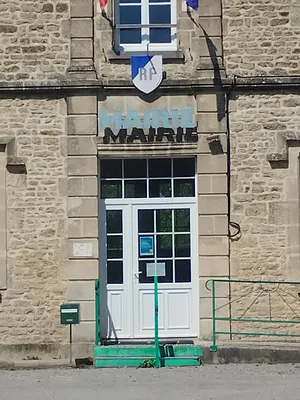 Mairie du Bourg-Saint-Léonard