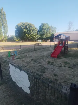 Aire de Jeux de Tournai-sur-Dive