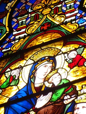 Vitrail Baie Q dans l'Église Notre-Dame-de-l'Assomption à La Ferté-Macé