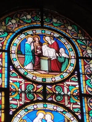 Vitrail Baie 1 dans l'Église Notre-Dame-de-l'Assomption à La Ferté-Macé