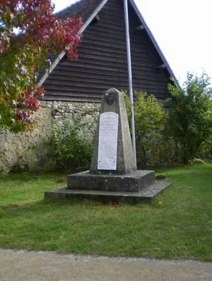 Monument aux morts d'Hermitière