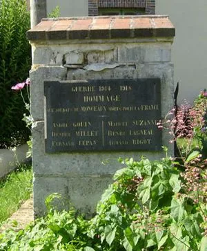Plaque commémorative de Monceaux-au-Perche