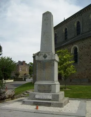 Monument aux morts de Montilly-sur-Noireau