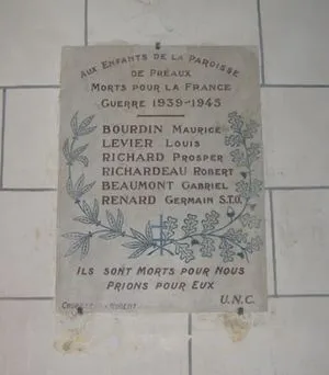 Plaque commémorative église 1939-1945 de Préaux-du-Perche