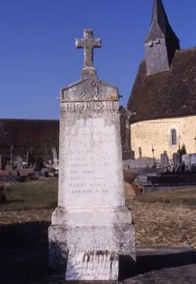 Monument aux morts de Saint-Aubin-des-Grois