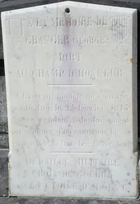 Plaque sur une tombe de Sainte-Marguerite-de-Carrouges