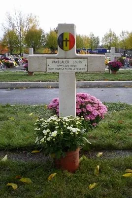 Tombe Soldats belges d'Alençon