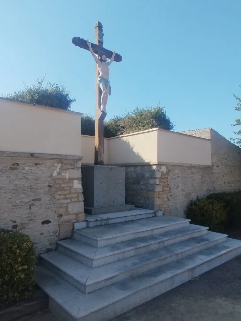 Calvaire du Monument aux Morts de Tournai-sur-Dive
