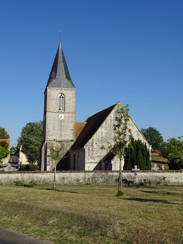 Église Saint-Rémi à Fontaine-les-Bassets