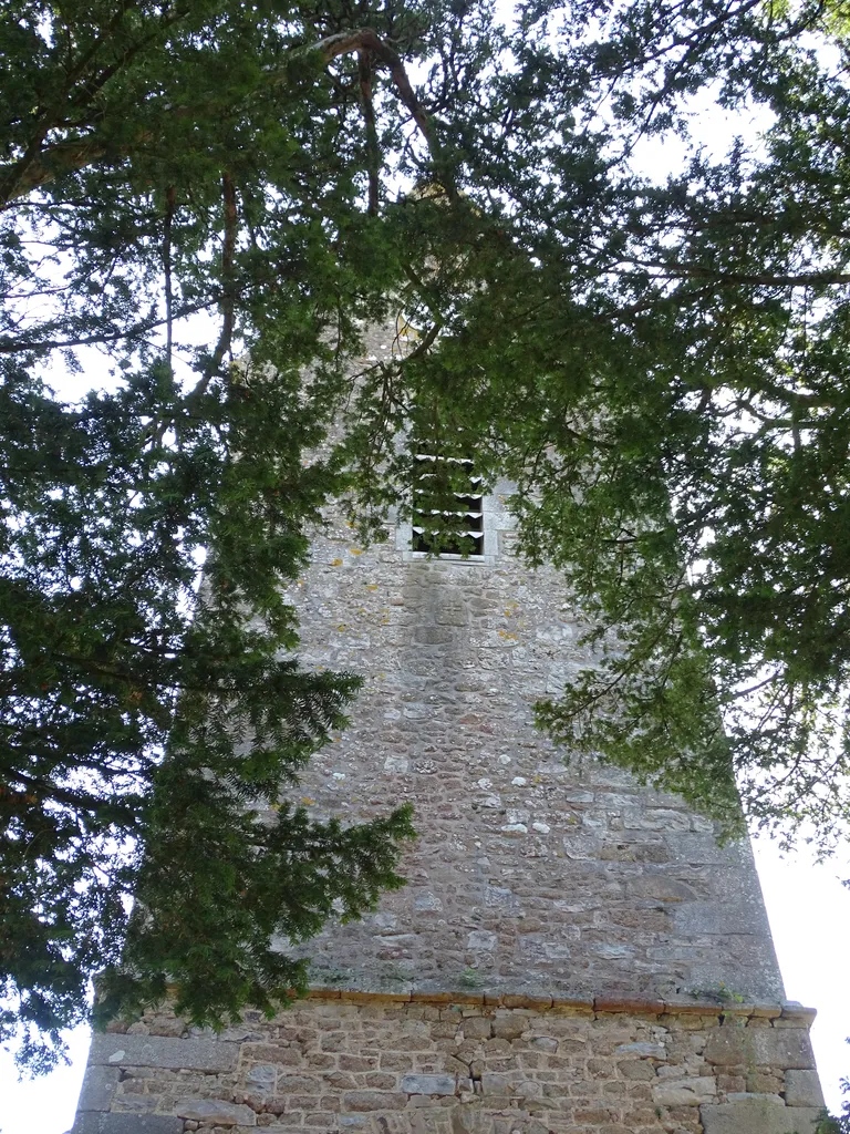 Église Saint-Pierre à Dompierre