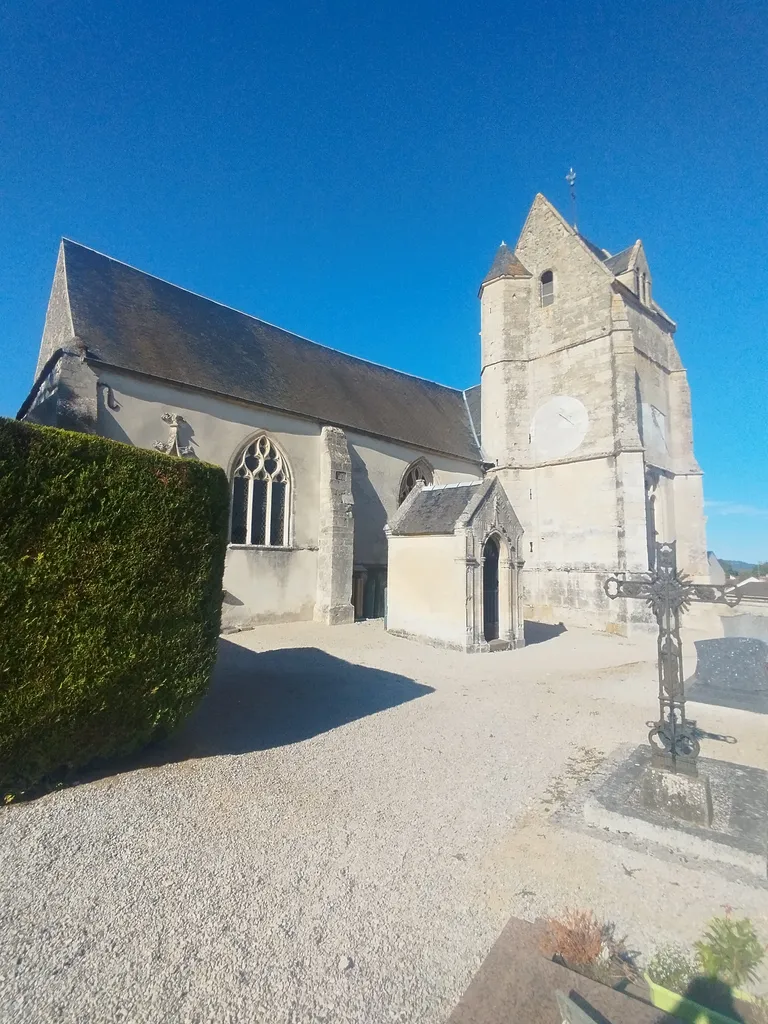 Église Saint-Paterne à Tournai-sur-Dive
