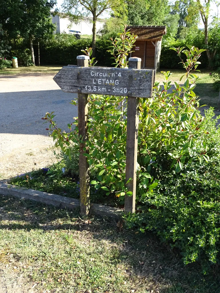 Circuit N° 4 L'étang à Fontaine-les-Bassets
