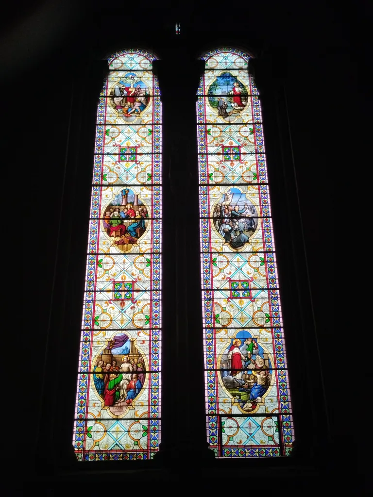 Vitrail Baie V dans l'Église Notre-Dame-de-l'Assomption à La Ferté-Macé