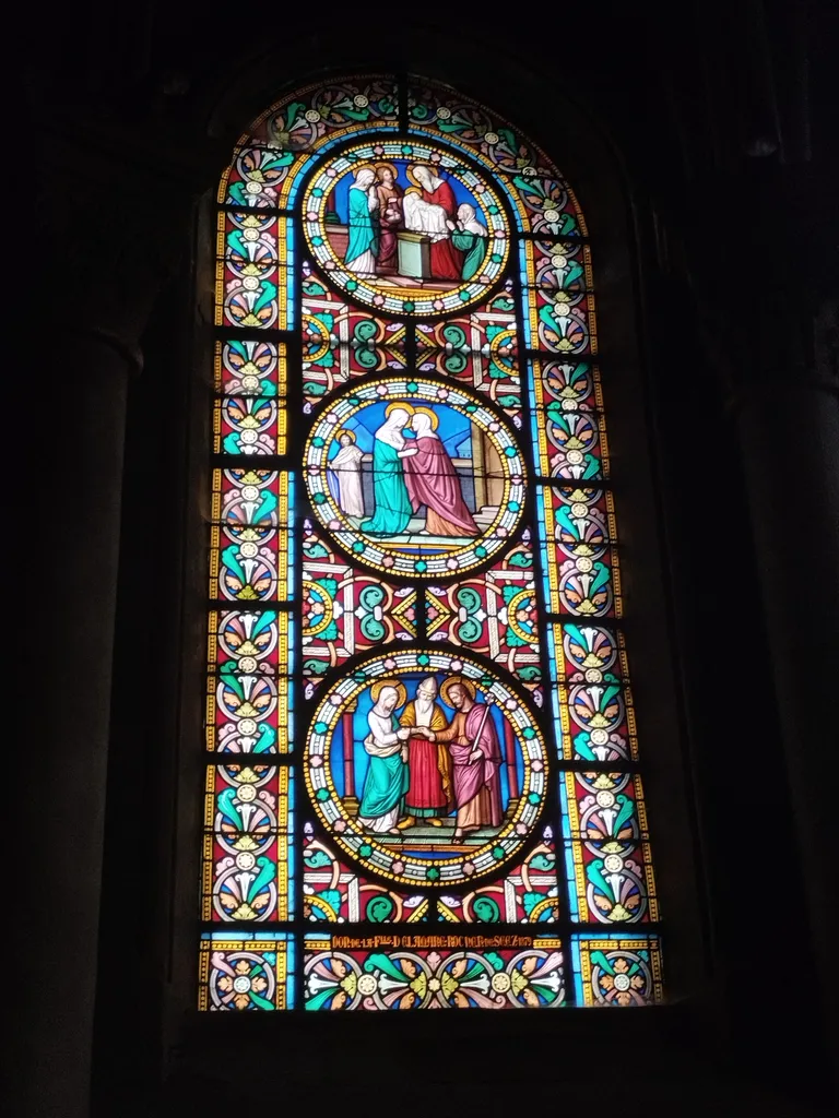 Vitrail Baie 1 dans l'Église Notre-Dame-de-l'Assomption à La Ferté-Macé