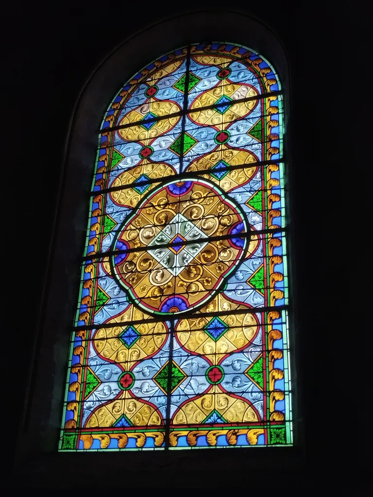 Vitrail Baie T dans l'Église Notre-Dame-de-l'Assomption à La Ferté-Macé